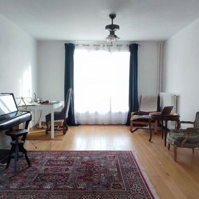 Appartement 3 pièces 1320 €