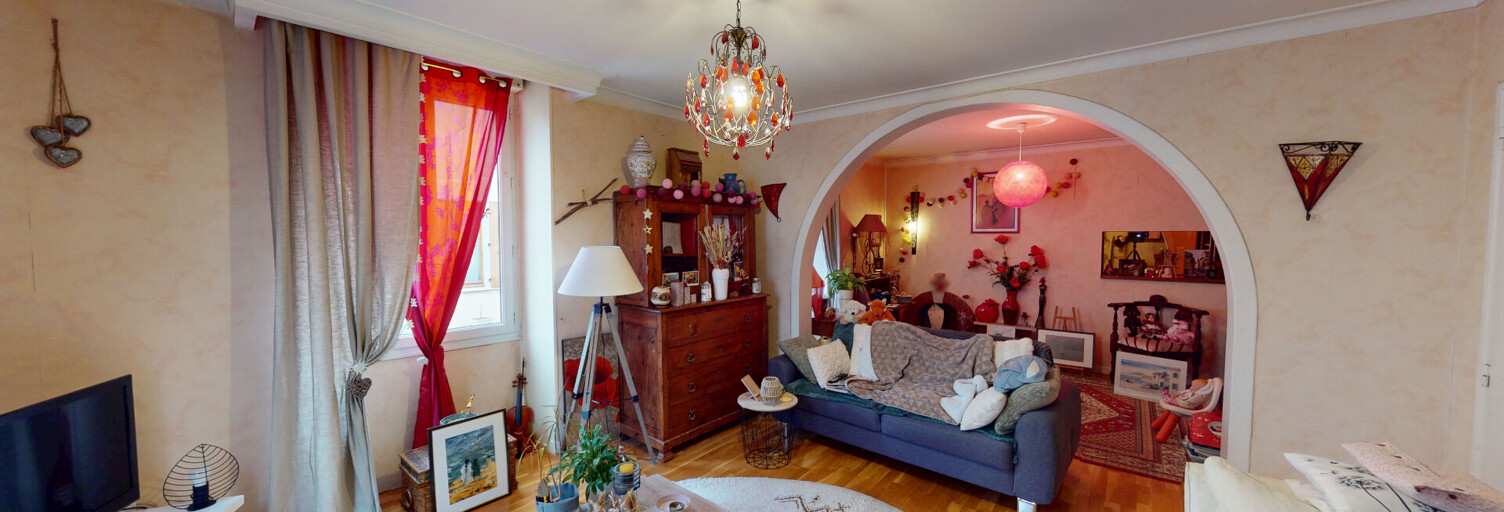 Immeuble  172 m² à vendre à Crest (26400)