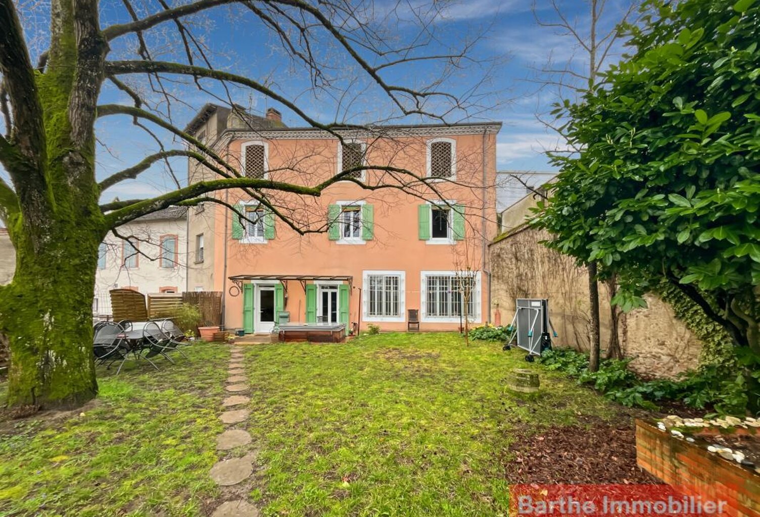 Maison À Vendre — photo 1