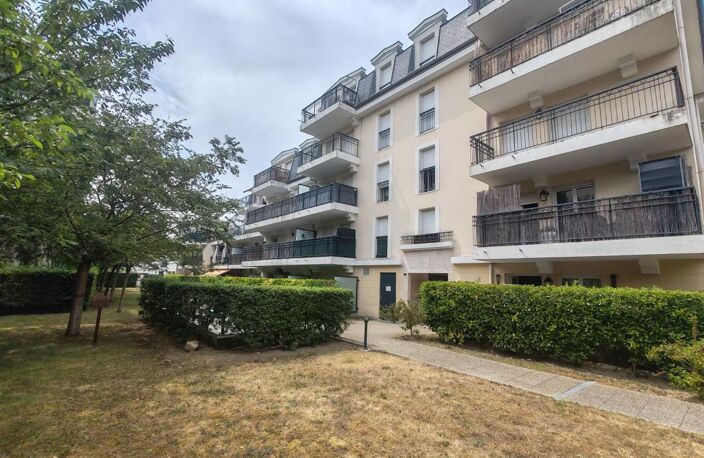 Appartement À Vendre 4 pièces SAINT OUEN L'AUMÔNE — photo 2