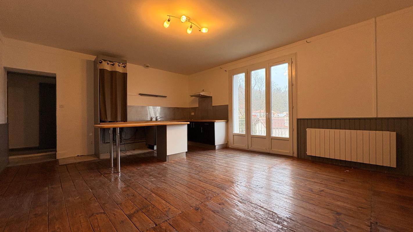 Appartement 3 pièces  à louer Cransac 12110