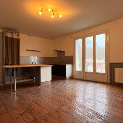 Appartement 3 pièces 400 €