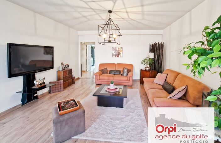 Appartement À Vendre — photo 3