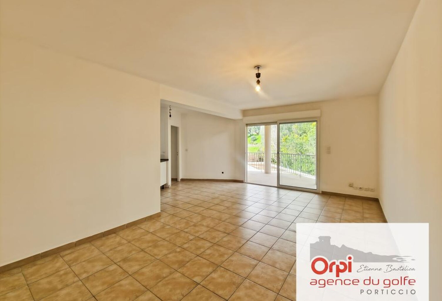 Appartement À Vendre — photo 1