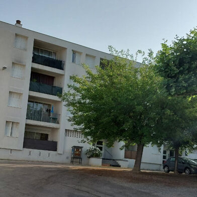 Appartement 3 pièces 528 €