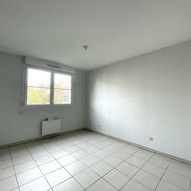 Appartement 4 pièces 1195 €