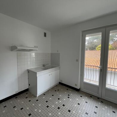 Appartement 2 pièces 504 €