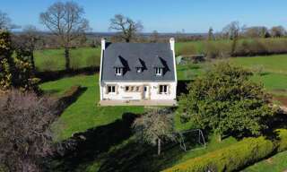 Maison 5 Pièces 135 m² à vendre à Saint-Hernin (29270)