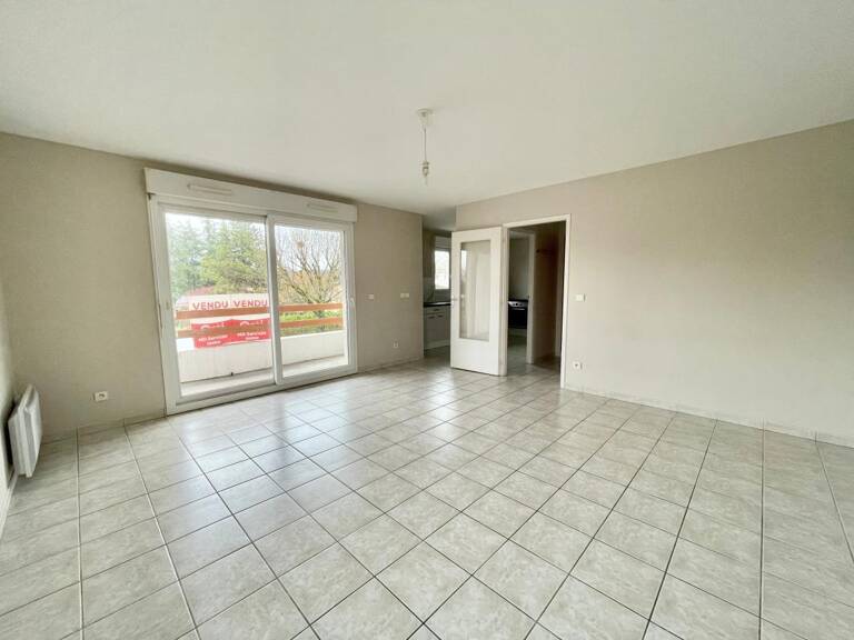 Appartement À Vendre — photo 1
