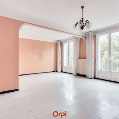 Appartement 3 pièces 105000 €