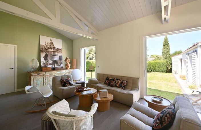 Agréable maison idéalement située aux PORTES EN RE  À Vendre — photo 3