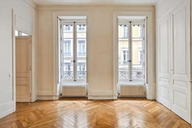 Appartement 4 pièces 745000 €