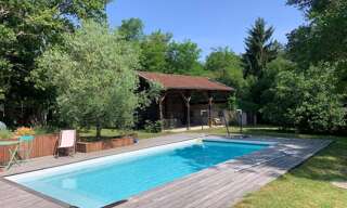 Maison 8 Pièces 273 m² à vendre à Saint-Genès-de-Lombaud (33670)