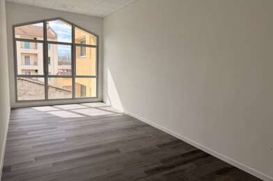 Commerce 1 pièces 901 €