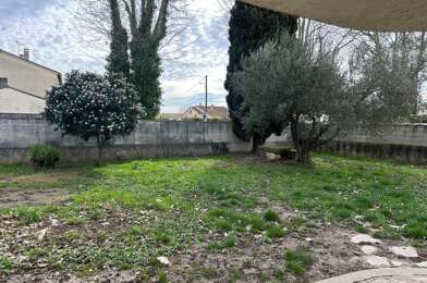 Maison 7 pièces 1290 €