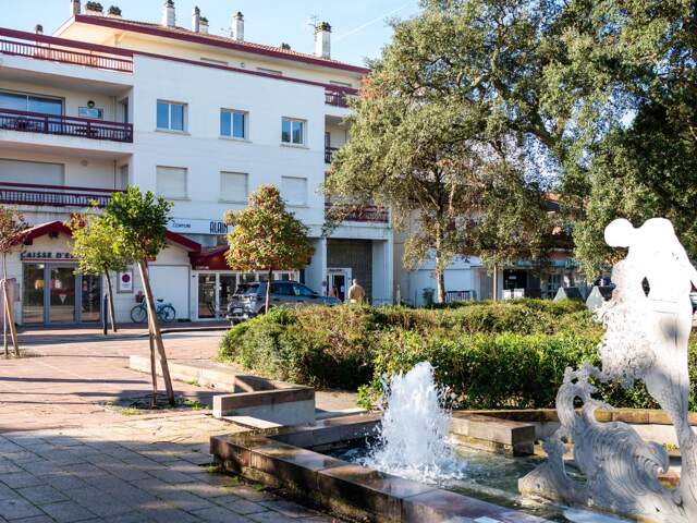 Appartement à vendre - Grand T2 centre-ville d'Hossegor — photo du bien