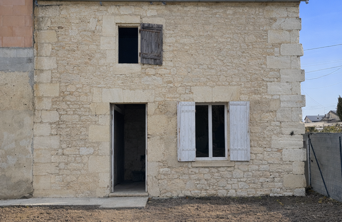 Maison en pierre du XVIIIe siècle à rénover avec terrain et — photo 2
