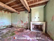 Maison en pierre du XVIIIe siècle à rénover avec terrain et — photo 4