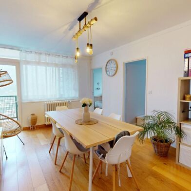 Appartement 4 pièces 81000 €