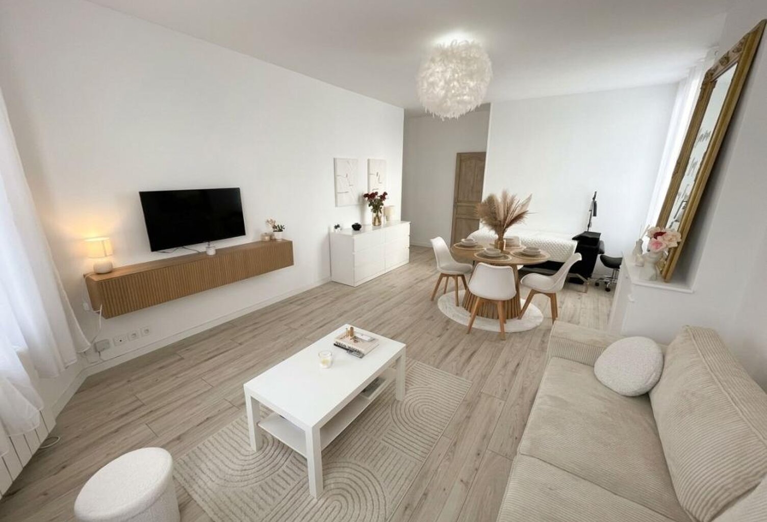 Appartement À Vendre — photo 1