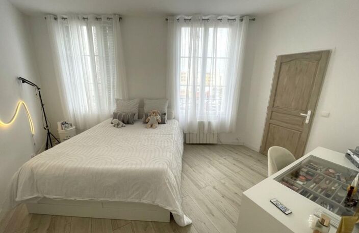 Appartement À Vendre — photo 3