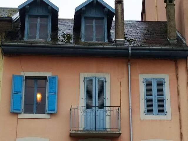 Appartement À Vendre — photo du bien