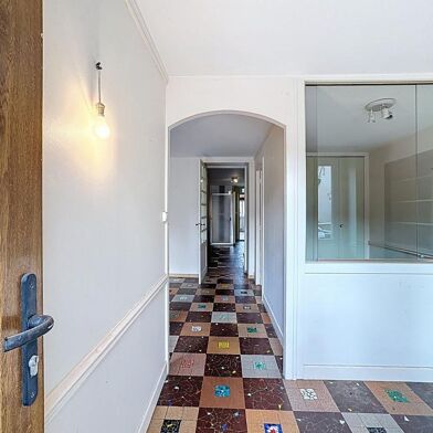 Maison 8 pièces 160000 €