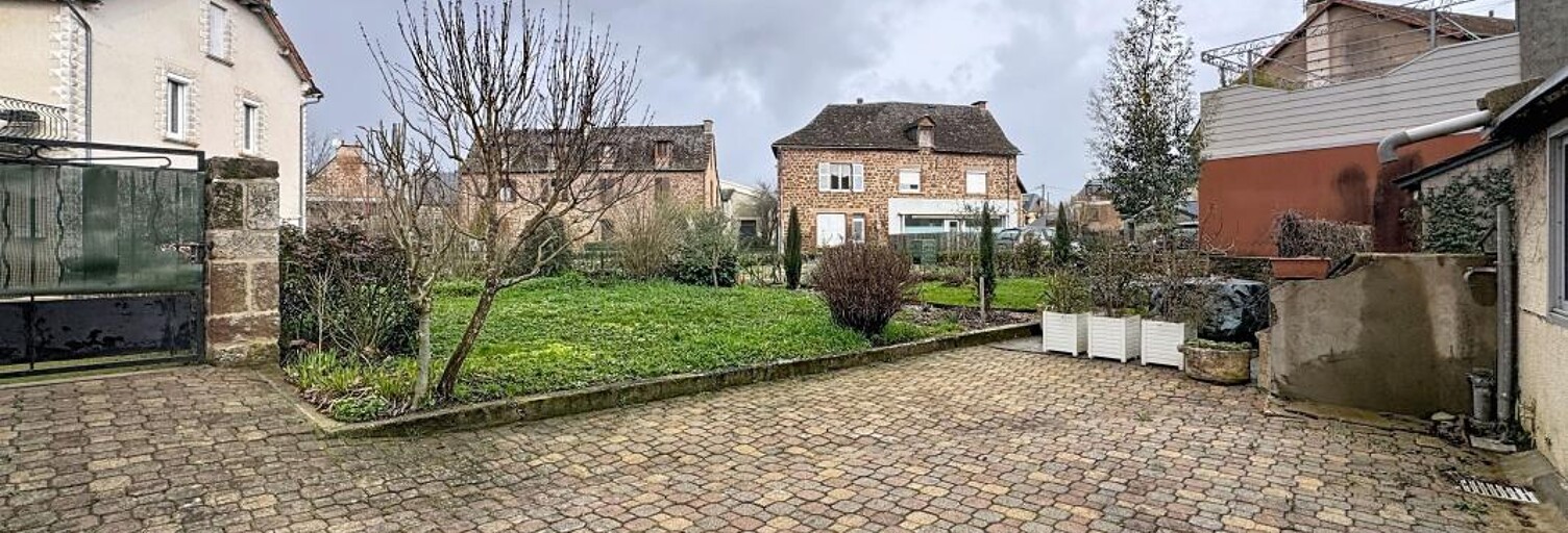 Maison 8 Pièces 200 m² à vendre à Saint-Christophe-Vallon (12330)