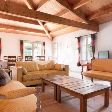 Maison 6 pièces 783750 €