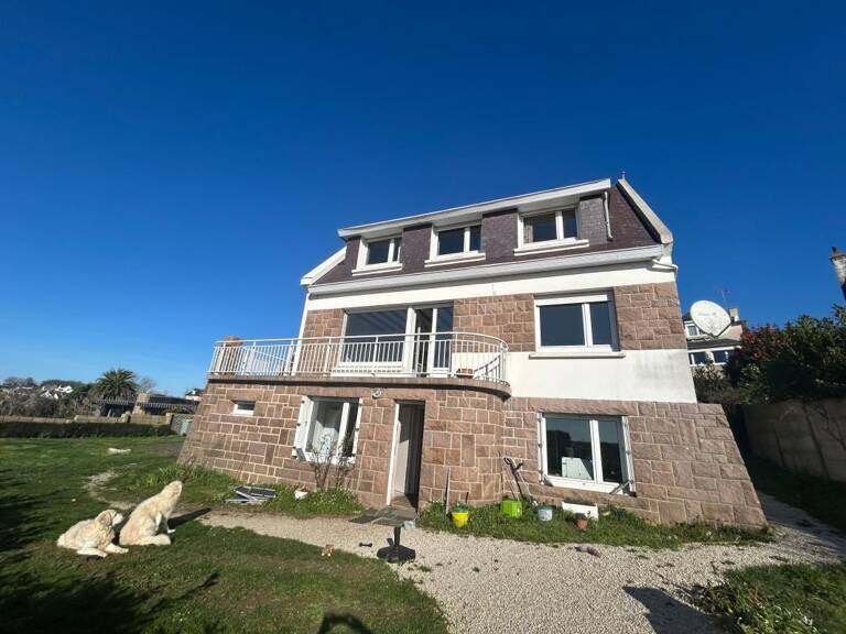 Maison À Vendre — photo 1