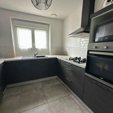 Appartement 4 pièces 174500 €