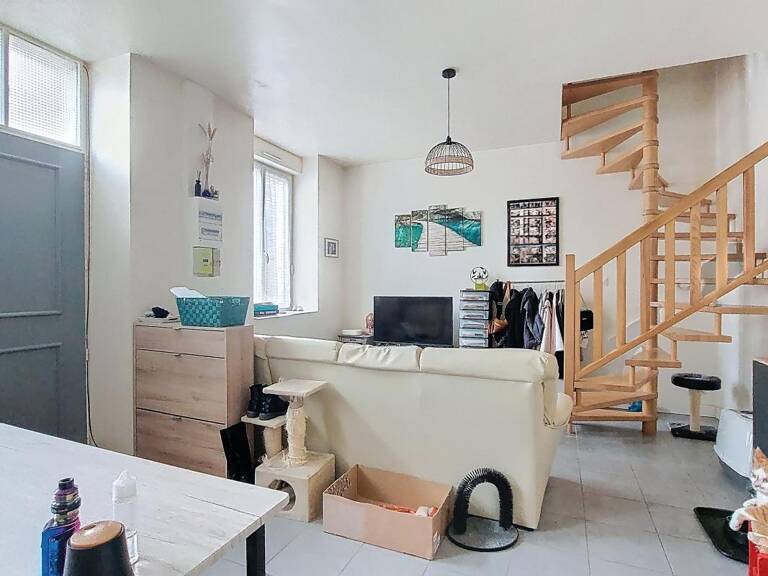 Maison À Vendre — photo 1