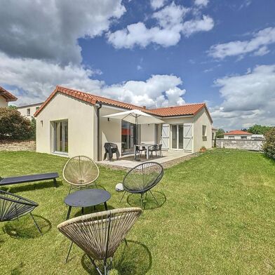 Maison 5 pièces 269900 €