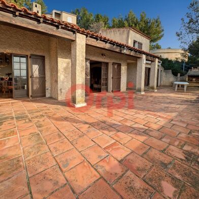 Maison 5 pièces 666500 €