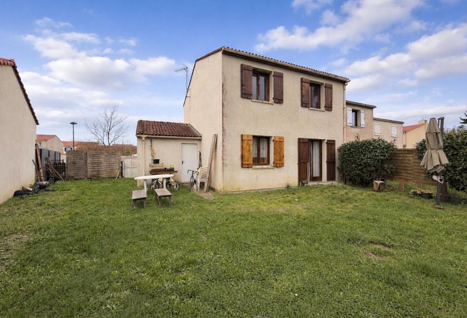 Maison À Vendre — photo 1
