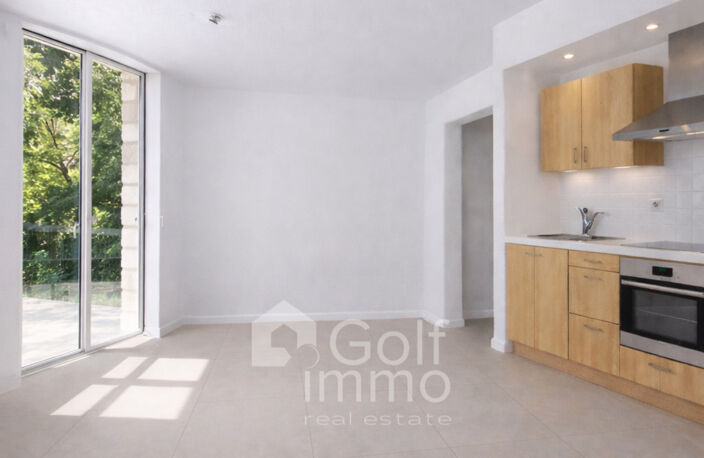 2 pièces de 31,9 m2 avec jardin privatif de 41,5 m2 — photo 2