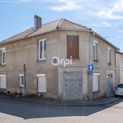 Immeuble  183000 €