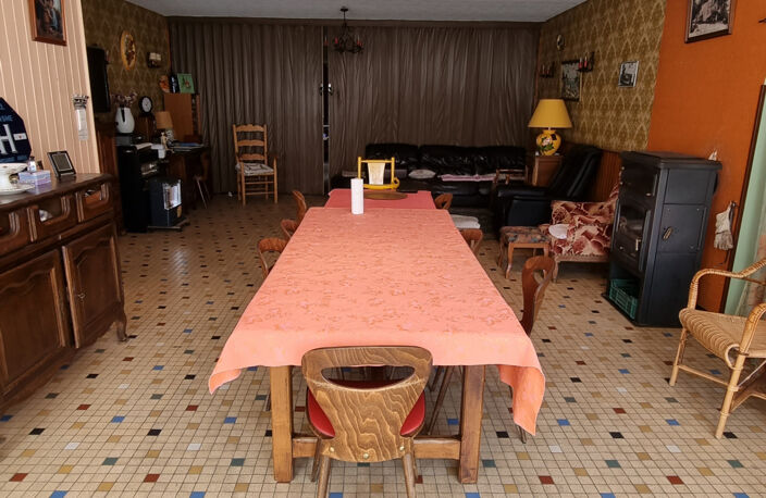 Dépt. 07 - A VENDRE au BEAGE - Immense Maison de Village de — photo 5