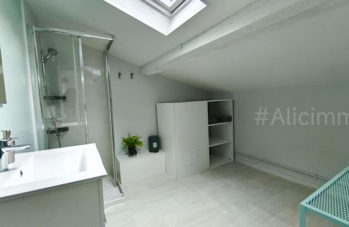 Immeuble Sézanne 6 pièce(s) 168.5 m2 — photo 5
