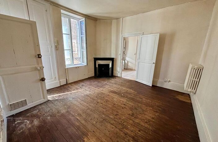 Immeuble La Charite Sur Loire 7 pièce(s) 134 m2 - a raffraichir — photo 2