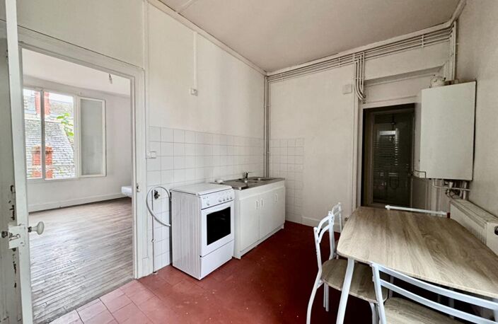 Immeuble La Charite Sur Loire 7 pièce(s) 134 m2 - a raffraichir — photo 5