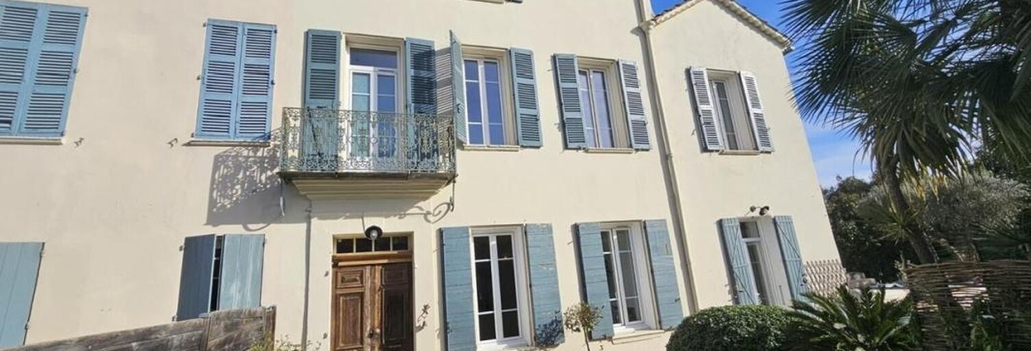 Maison 6 Pièces 141 m² à vendre à Cogolin (83310)