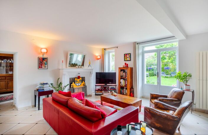 Propriété en pierres ciselées au charme authentique — photo 4