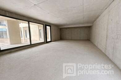 Immeuble  271575 €