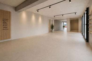 Immeuble  271575 €
