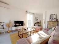 Appartement Istres 3 pièce(s) 75 m2 , Balcon et Deux places parking — photo 2