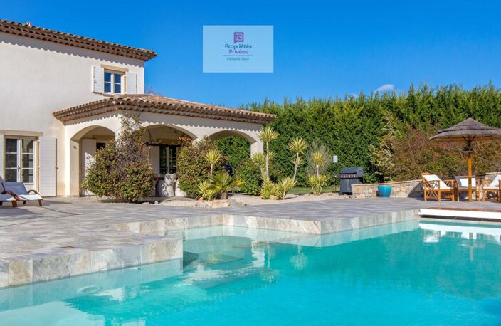 Maison contemporaine 250 m² avec piscine  Callian / Montauroux Calme absolu — photo 4