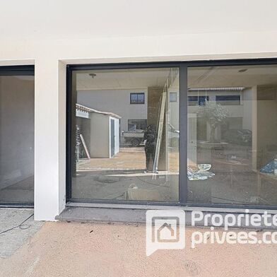 Immeuble  223639 €