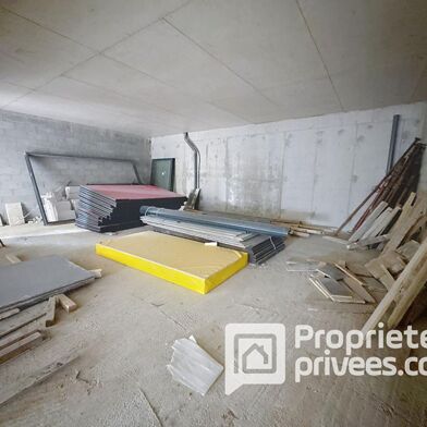 Immeuble  292875 €