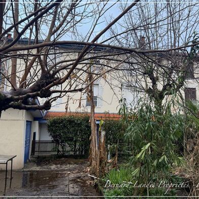 Immeuble  375000 €